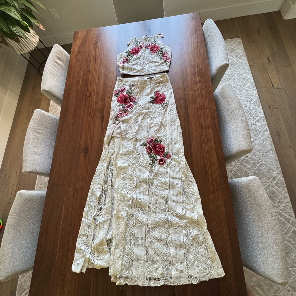 Lulu's White with Pink/Red Floral Detail Lace Set - Skirt and Top